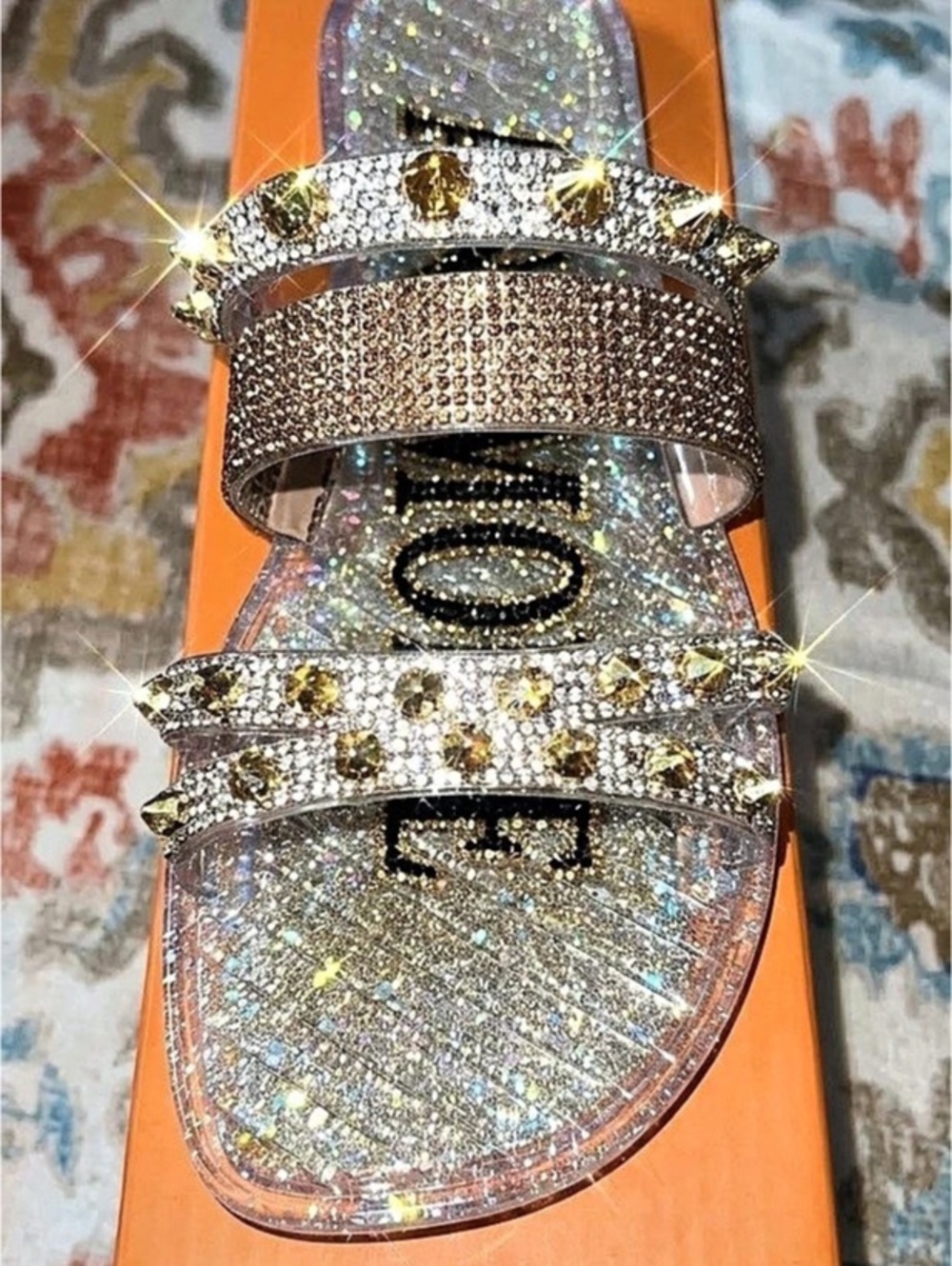 Embellished Flat Sandal in Gold & Silver Like New
